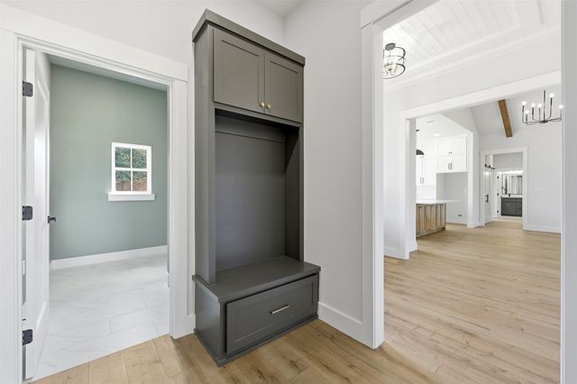 509 Emma Street, Grandview, TX 76050