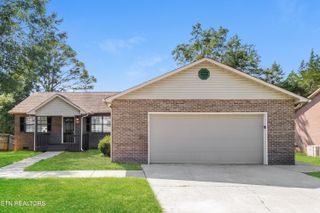 7456 Lyle Bend Lane, Knoxville, TN 37918