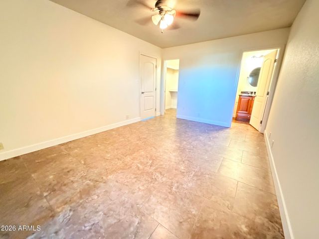 311 W PONTIAC Drive 2, Phoenix, AZ 85027