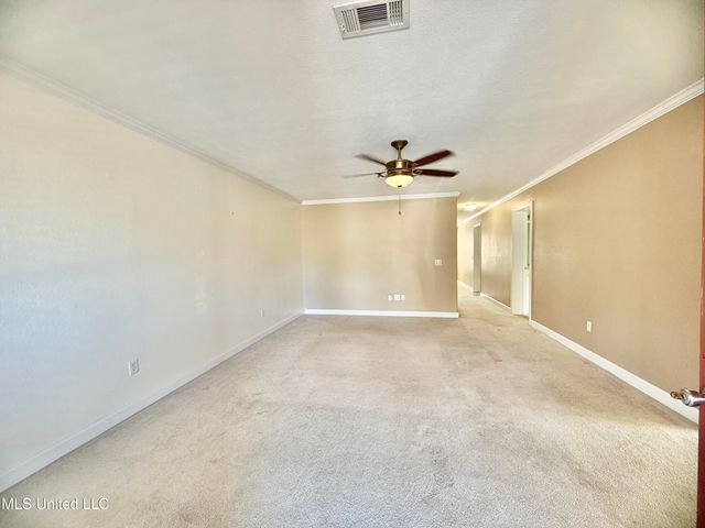 5 Bridgefield Court, Hattiesburg, MS 39402