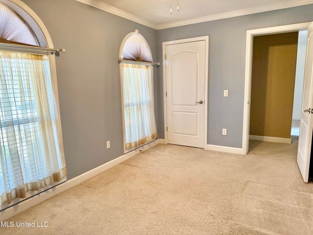 5 Bridgefield Court, Hattiesburg, MS 39402