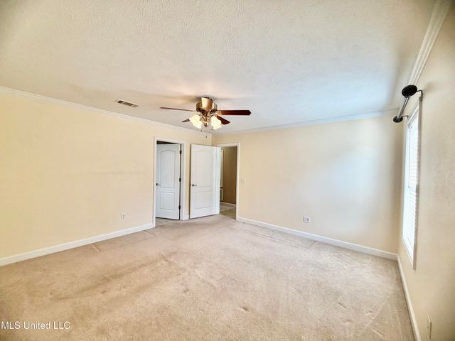 5 Bridgefield Court, Hattiesburg, MS 39402