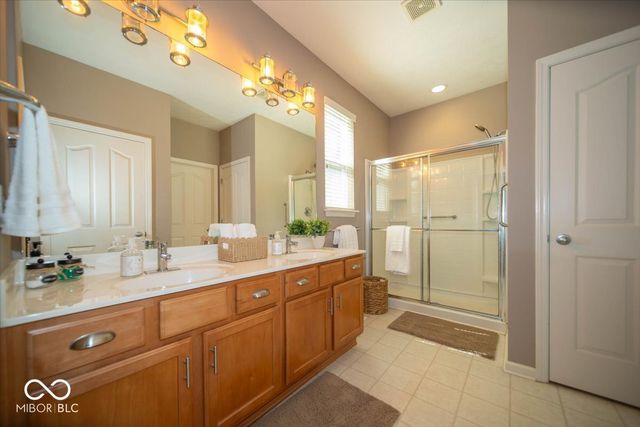 16111 Matlock Circle, Westfield, IN 46074