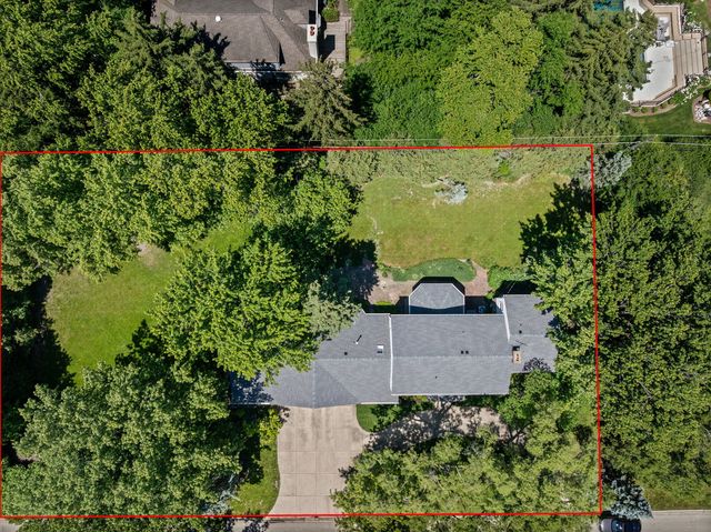 1150 Willow Lane, Northbrook, IL 60062