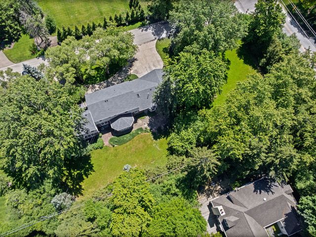 1150 Willow Lane, Northbrook, IL 60062