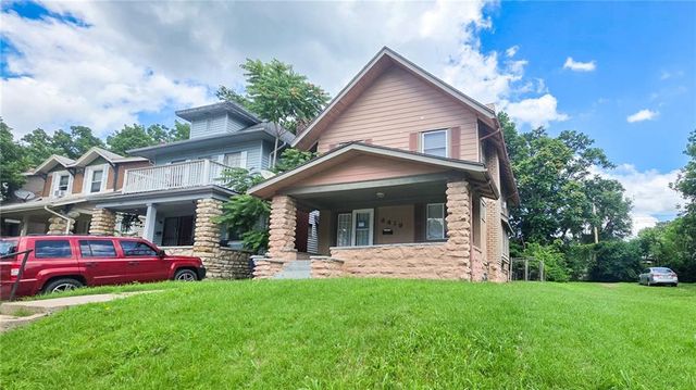 3419 College Avenue, Kansas City, MO 64128