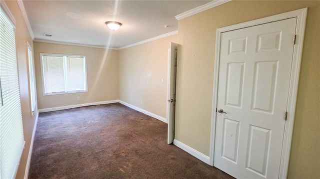 3419 College Avenue, Kansas City, MO 64128