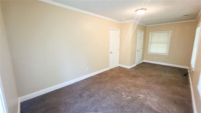 3419 College Avenue, Kansas City, MO 64128