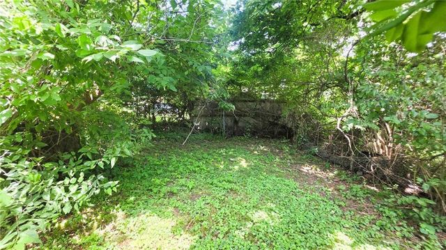 3419 College Avenue, Kansas City, MO 64128