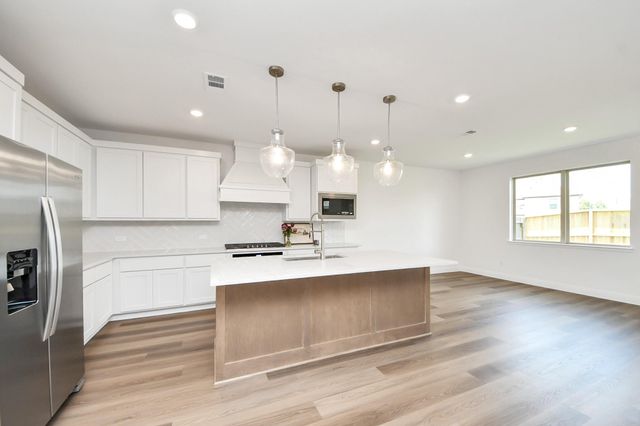 4042 Colony Lane, Missouri City, TX 77459