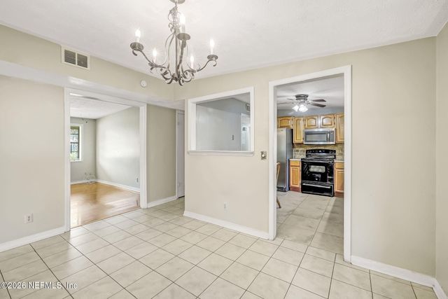 3223 VICTORIA PARK Road, Jacksonville, FL 32216
