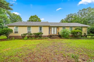 208 Williamsburg Road, Anderson, SC 29621