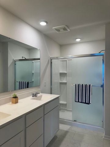 179 Aviana Avenue, Hobart, IN 46342