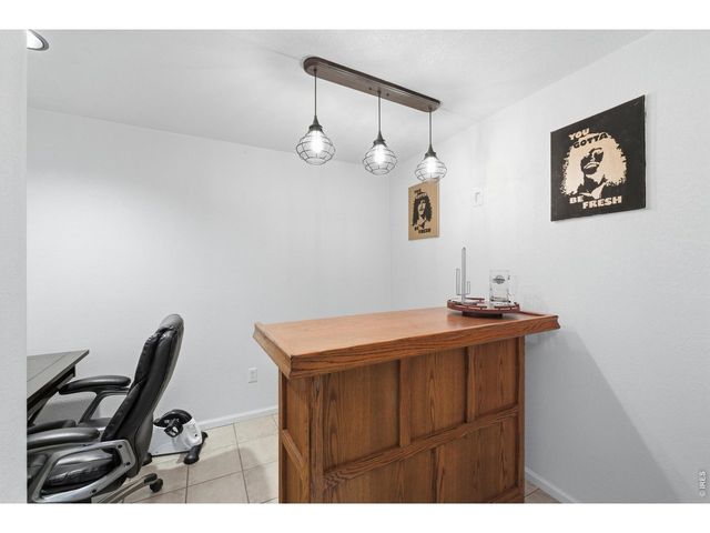 216 Chestnut St, Windsor, CO 80550