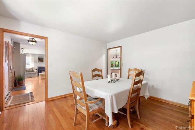 27 Pugsley Parkway, Cortlandt Manor, NY 10567