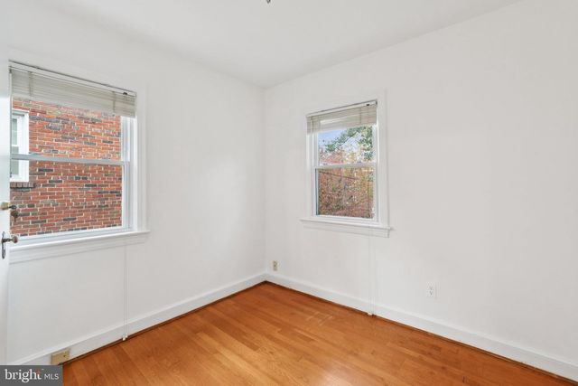 5008 44TH ST NW, Washington, DC 20016