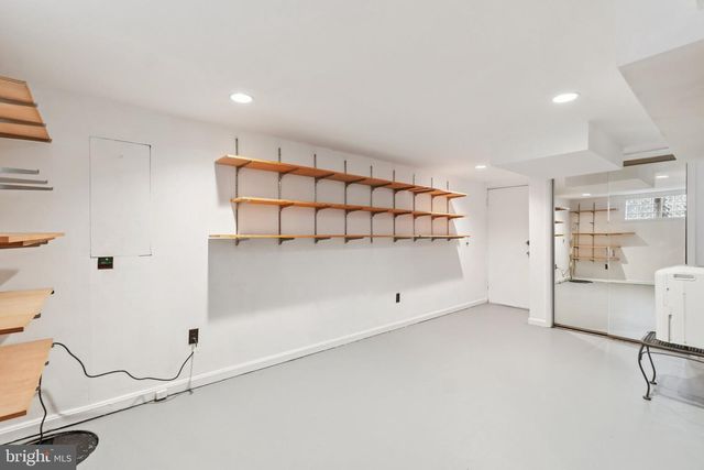 5008 44TH ST NW, Washington, DC 20016