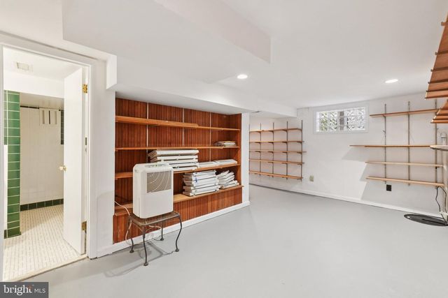 5008 44TH ST NW, Washington, DC 20016