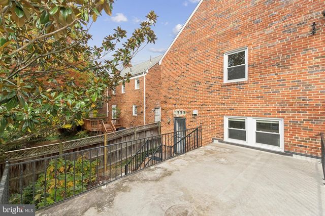 5008 44TH ST NW, Washington, DC 20016