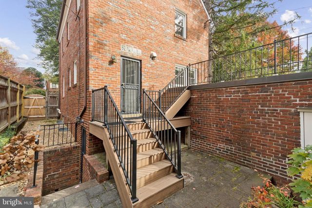 5008 44TH ST NW, Washington, DC 20016