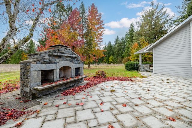 30825 Walberg Road, Sedro Woolley, WA 98284
