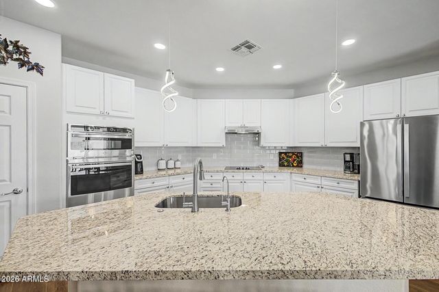 14426 W AVALON Drive, Goodyear, AZ 85395
