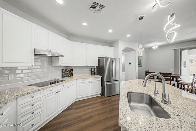 14426 W AVALON Drive, Goodyear, AZ 85395