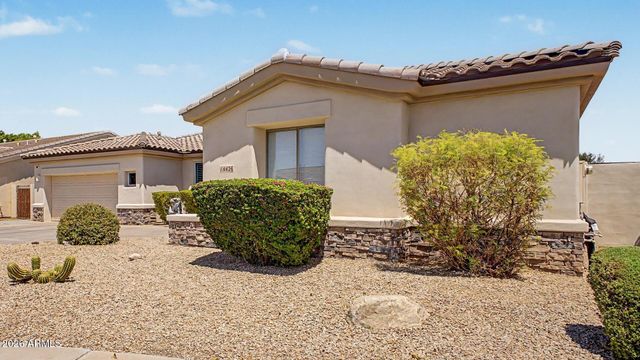 14426 W AVALON Drive, Goodyear, AZ 85395