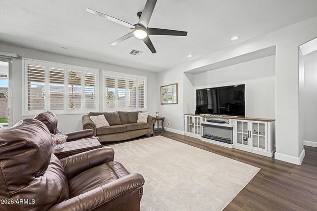 14426 W AVALON Drive, Goodyear, AZ 85395