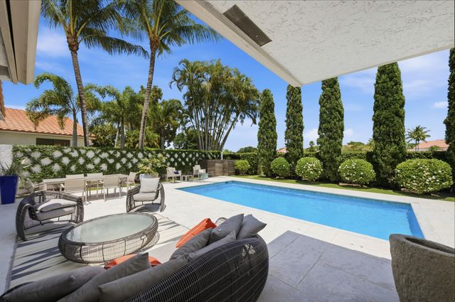 2552 Sheltingham Drive, Wellington, FL 33414