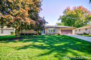 263 S Jefferson Street, Zeeland City, MI 49464