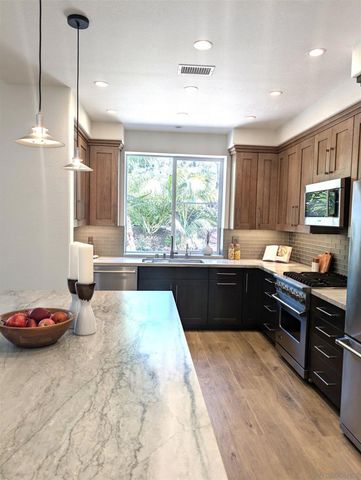 7049 Surfbird Circle, Carlsbad, CA 92011