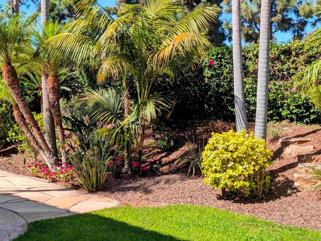 7049 Surfbird Circle, Carlsbad, CA 92011