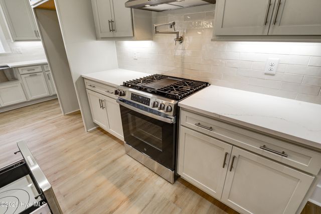 1073 Ridge Walk Way NW, Calabash, NC 28467