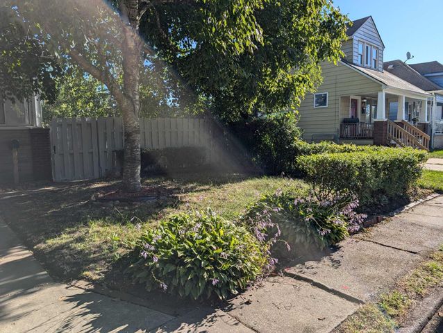 40 W Benson Street, Ecorse City, MI 48229