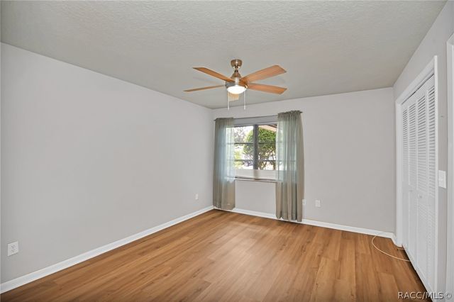 8 W Winged Foot Court, Homosassa, FL 34446