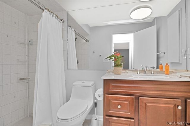 8 W Winged Foot Court, Homosassa, FL 34446