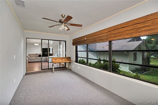 8 W Winged Foot Court, Homosassa, FL 34446