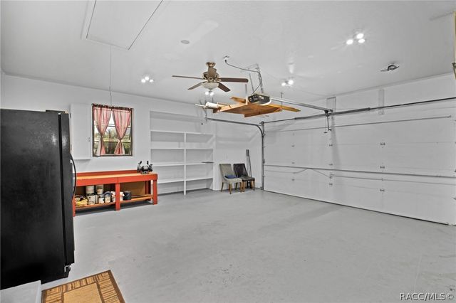 8 W Winged Foot Court, Homosassa, FL 34446