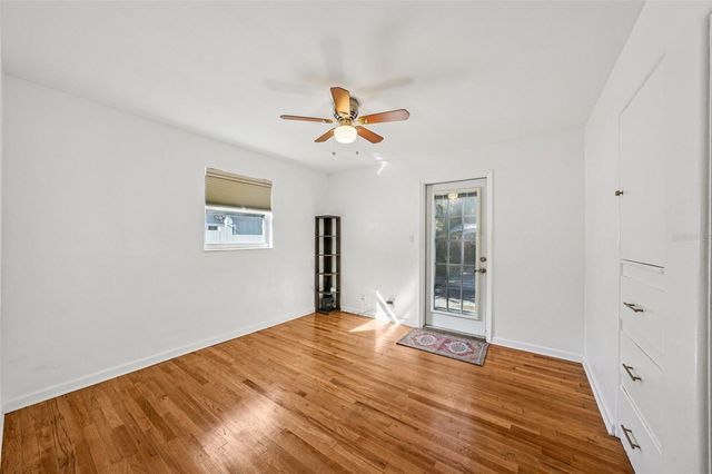 3927 10TH AVENUE N, St Petersburg, FL 33713