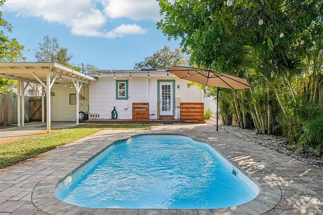 3927 10TH AVENUE N, St Petersburg, FL 33713