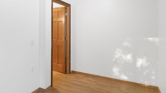 1004 S Pleasantview Drive, Tuscola, IL 61953