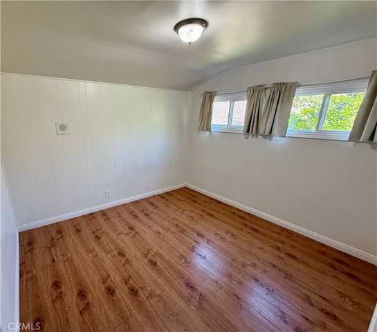 16121 Liggett, North Hills, CA 91343