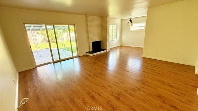 16121 Liggett, North Hills, CA 91343