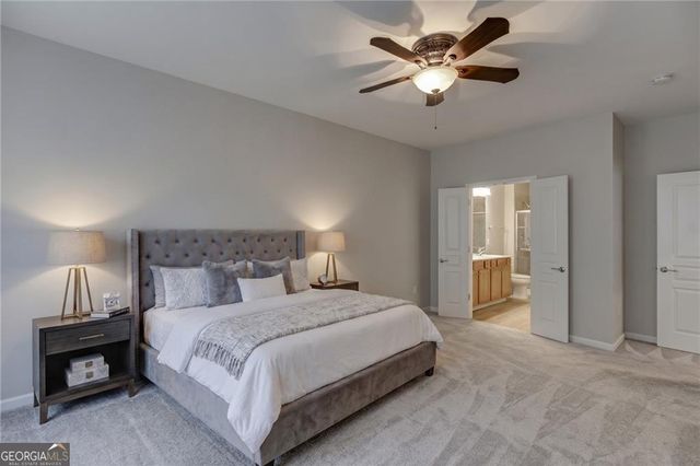 6160 Longleaf Drive, Hoschton, GA 30548