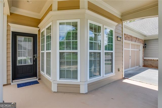 6160 Longleaf Drive, Hoschton, GA 30548