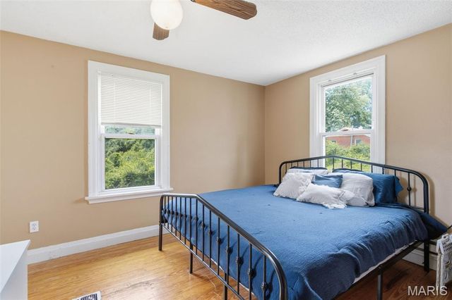 11165 Old Halls Ferry Road, St Louis, MO 63136