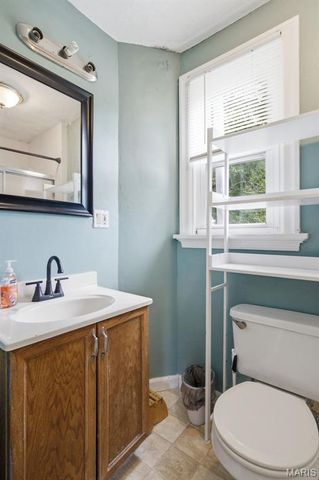11165 Old Halls Ferry Road, St Louis, MO 63136