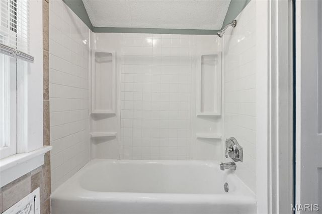 11165 Old Halls Ferry Road, St Louis, MO 63136