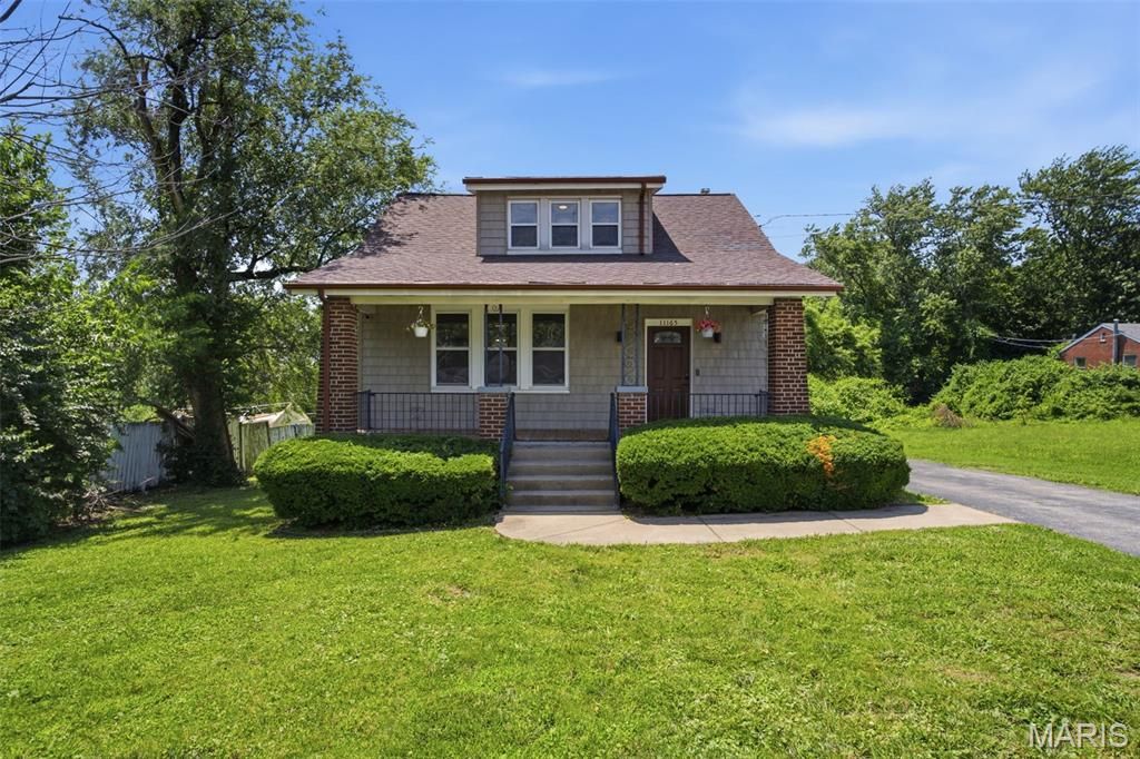 11165 Old Halls Ferry Road, St Louis, MO 63136